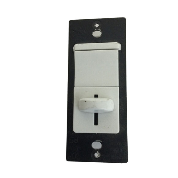 Dimmer Switch Pass & Seymour 494DF 120V - Picture 1 of 5